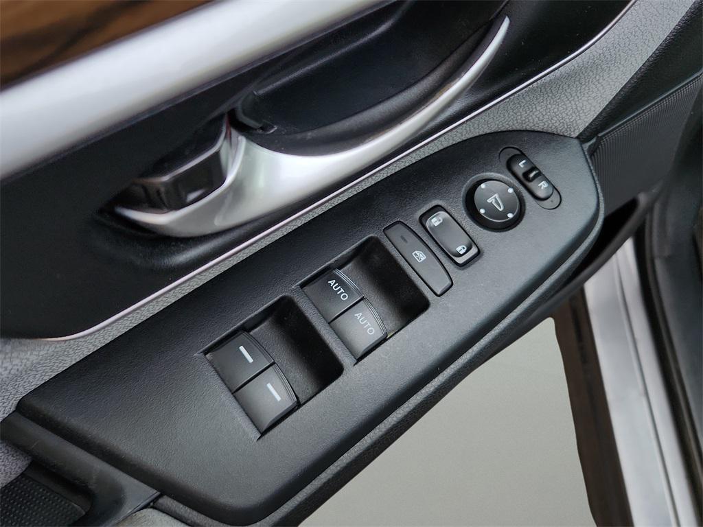 used 2019 Honda CR-V car, priced at $13,966