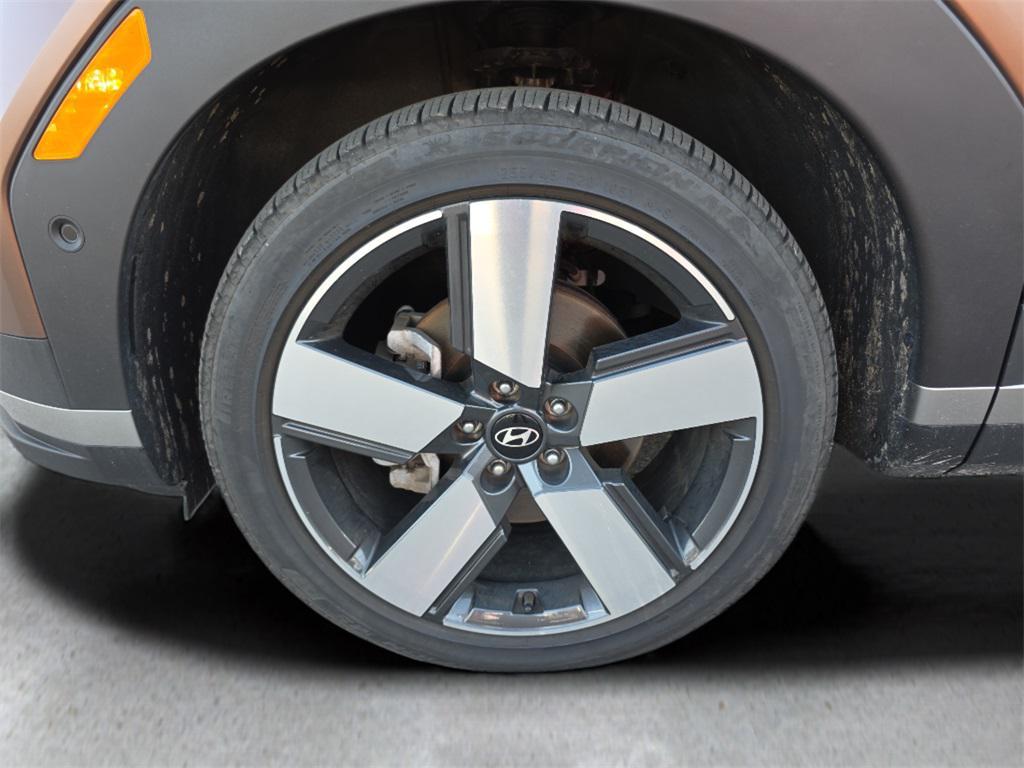 used 2024 Hyundai Santa Fe car, priced at $36,766