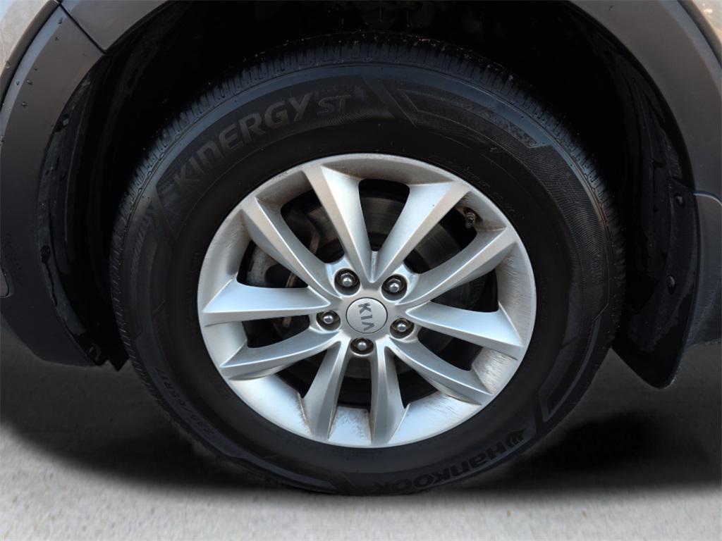 used 2017 Kia Sorento car, priced at $11,766