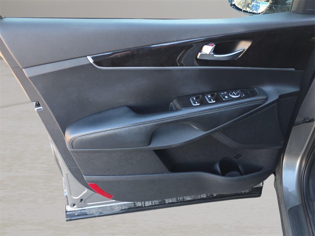 used 2017 Kia Sorento car, priced at $11,766