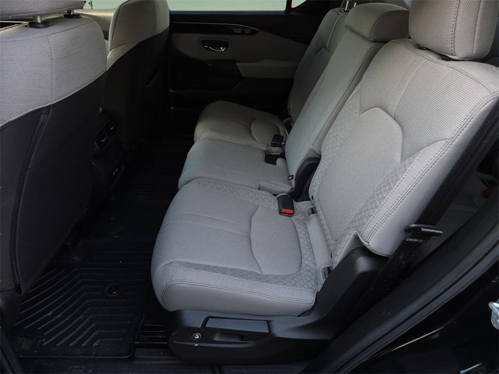 used 2023 Honda Pilot car, priced at $30,766