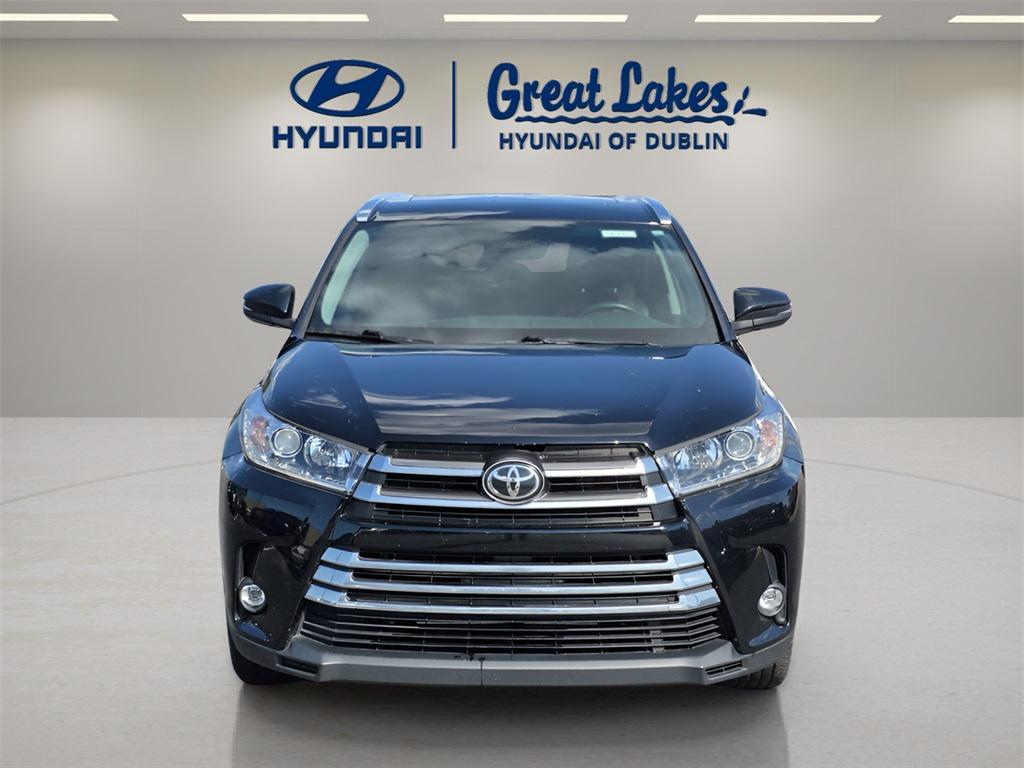 used 2019 Toyota Highlander car, priced at $22,866
