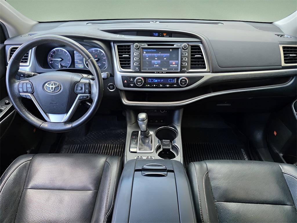 used 2019 Toyota Highlander car, priced at $22,866