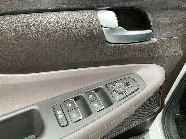 used 2020 Hyundai Santa Fe car, priced at $19,966