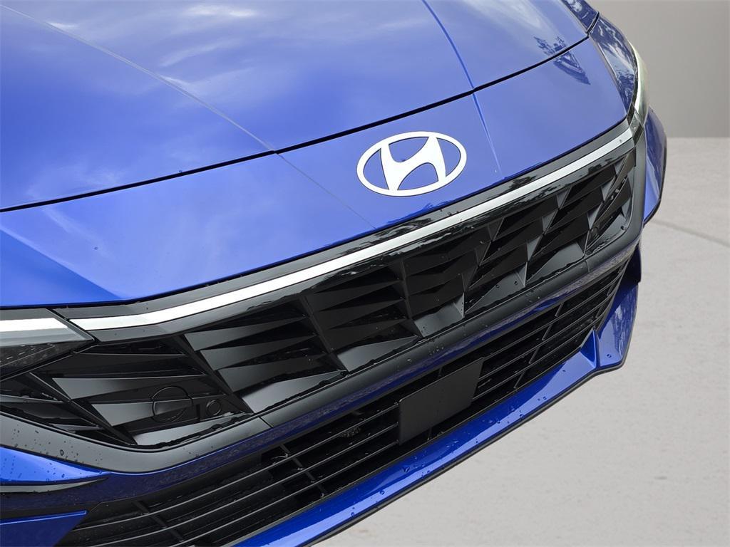 new 2025 Hyundai ELANTRA HEV car, priced at $28,458
