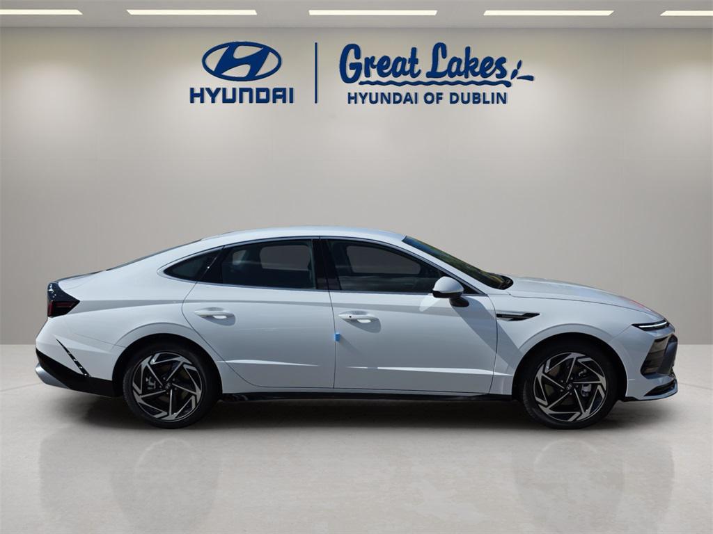 new 2026 Hyundai Sonata car, priced at $29,425