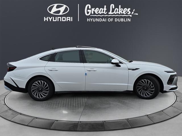 new 2025 Hyundai Sonata Hybrid car, priced at $39,615