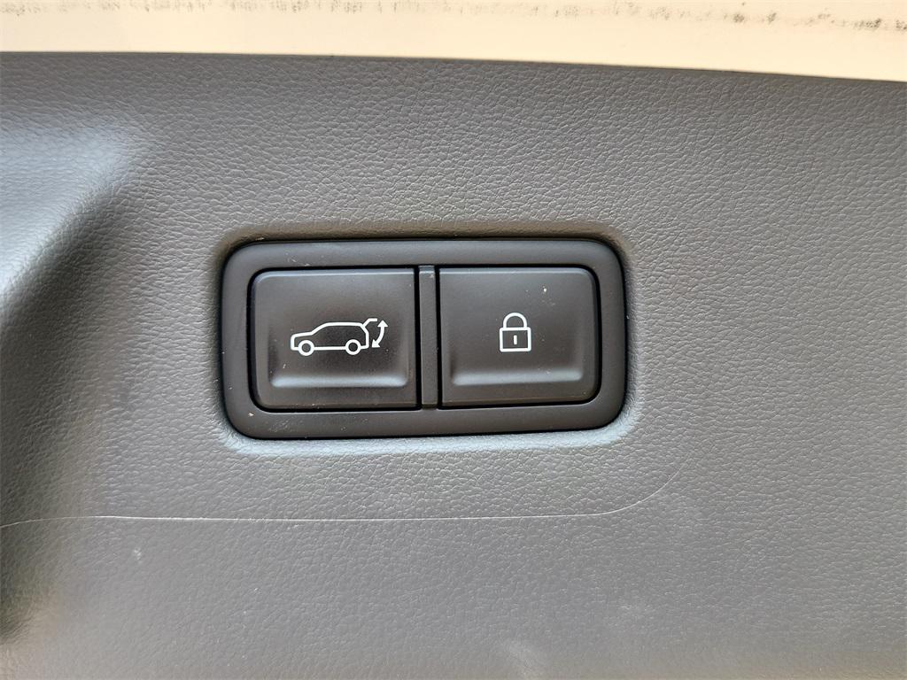 used 2024 Hyundai Santa Fe car, priced at $33,866