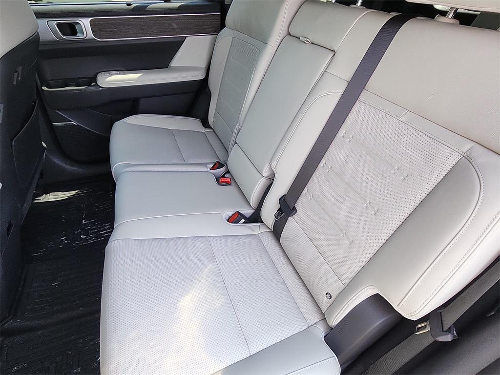 used 2024 Hyundai Santa Fe car, priced at $33,866