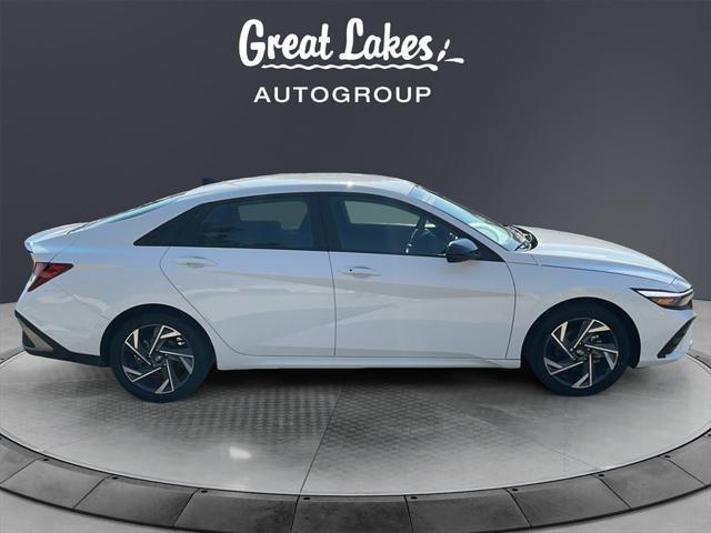 used 2025 Hyundai Elantra car, priced at $20,566