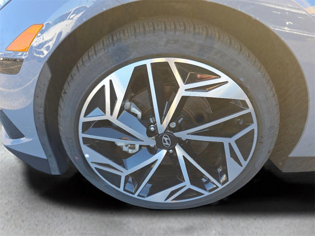 new 2023 Hyundai IONIQ 6 car, priced at $42,684