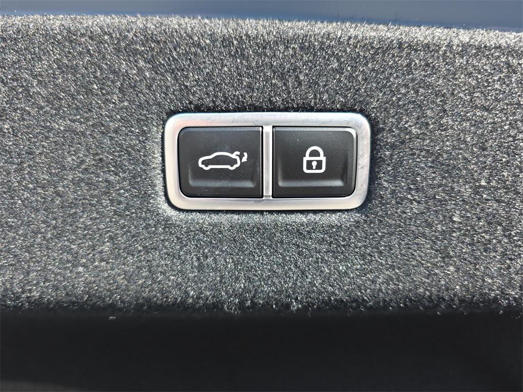 new 2023 Hyundai IONIQ 6 car, priced at $42,684