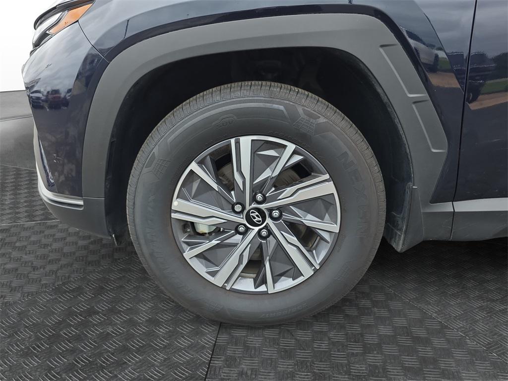 used 2024 Hyundai TUCSON Hybrid car, priced at $27,066