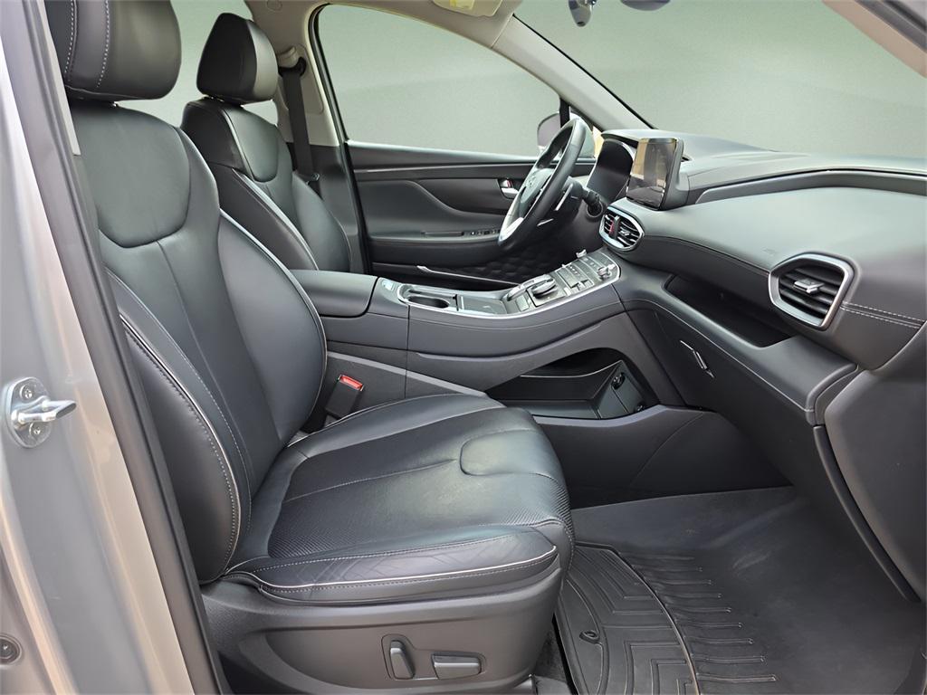 used 2022 Hyundai Santa Fe car, priced at $22,166