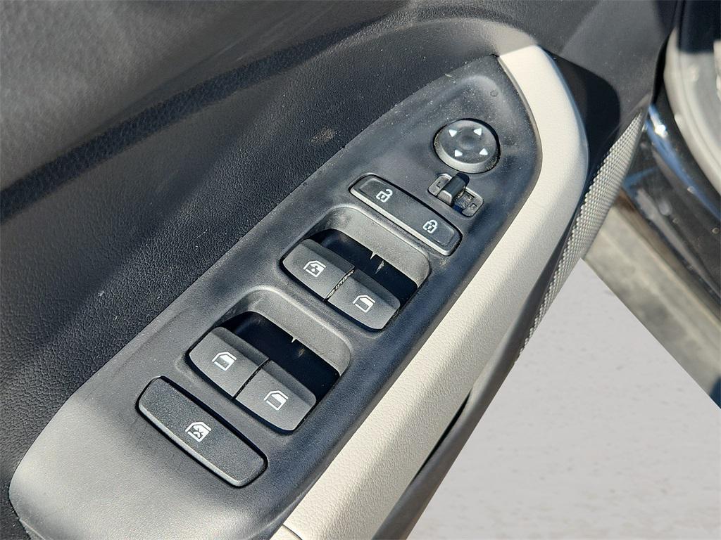 used 2025 Hyundai Venue car, priced at $20,466