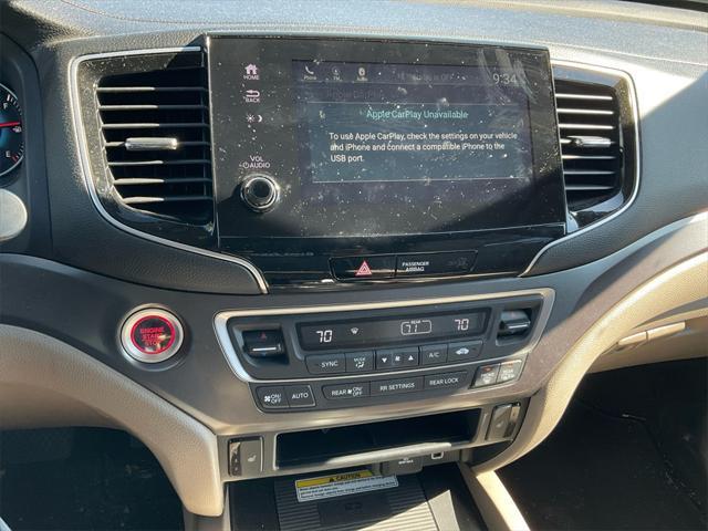 used 2022 Honda Pilot car, priced at $35,166