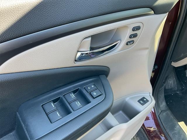 used 2022 Honda Pilot car, priced at $35,166