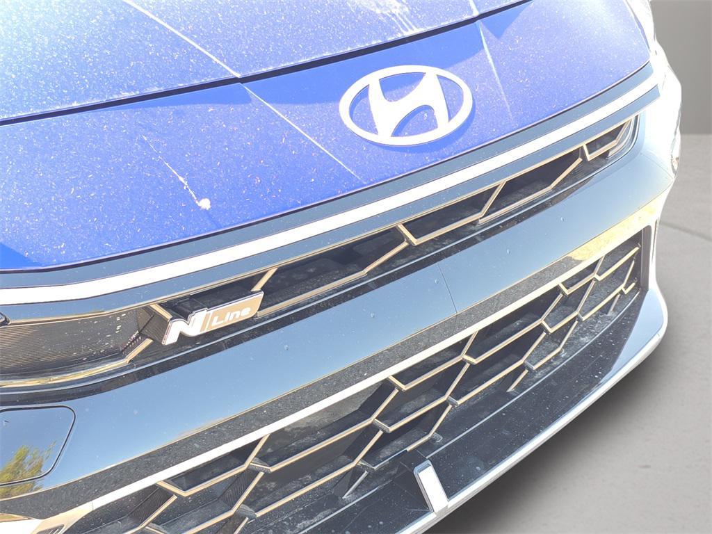 new 2025 Hyundai Elantra car, priced at $29,288