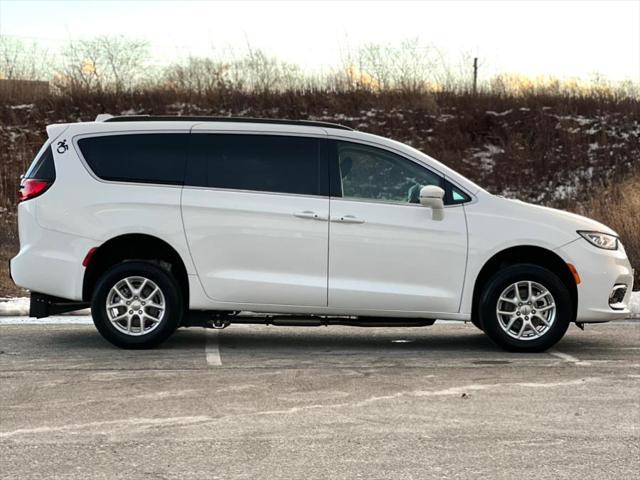 used 2022 Chrysler Pacifica car, priced at $34,987