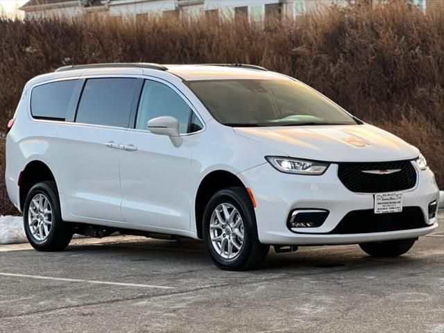 used 2022 Chrysler Pacifica car, priced at $34,987