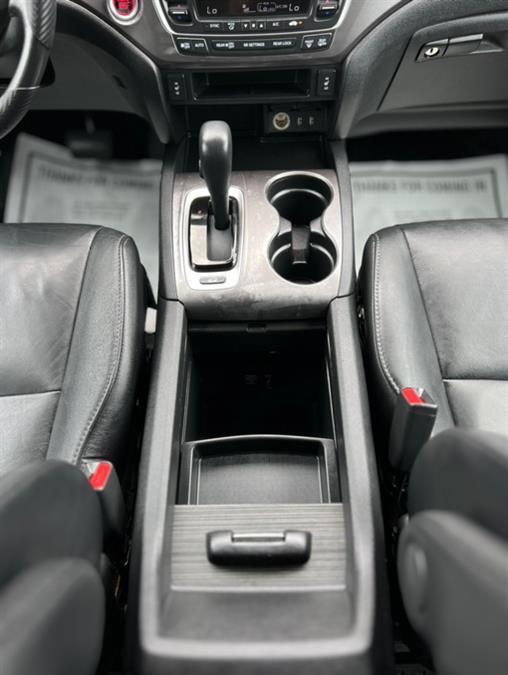 used 2017 Honda Pilot car, priced at $19,487