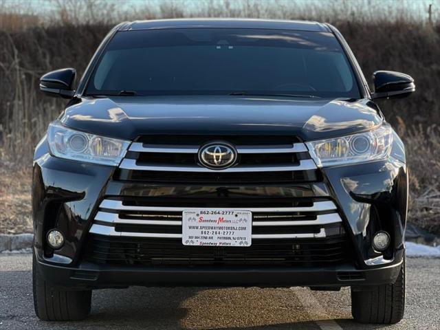 used 2019 Toyota Highlander car, priced at $24,837