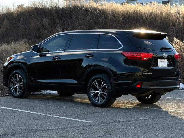 used 2019 Toyota Highlander car, priced at $24,837