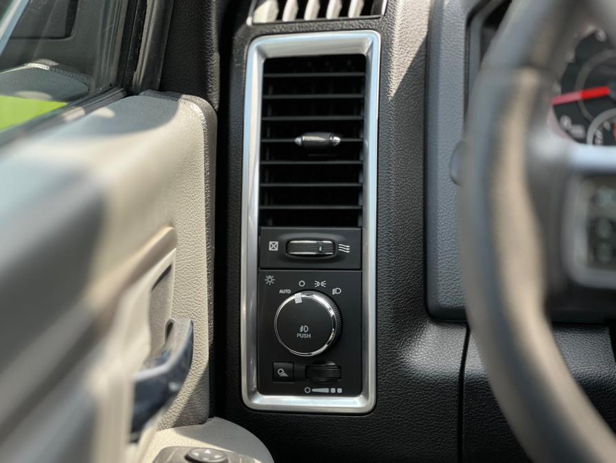 used 2019 Ram 1500 Classic car, priced at $15,887