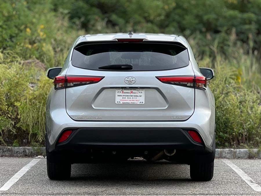 used 2022 Toyota Highlander car, priced at $26,487