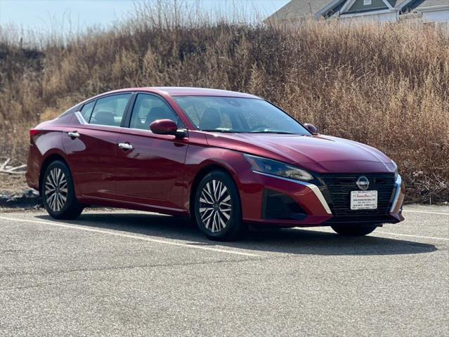 used 2023 Nissan Altima car, priced at $20,987