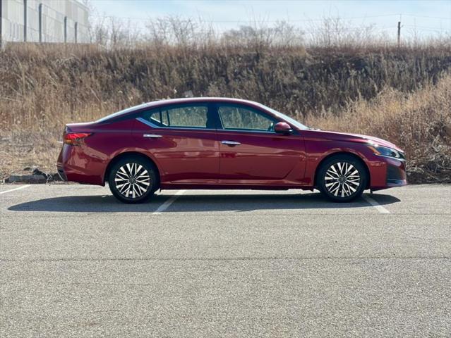 used 2023 Nissan Altima car, priced at $20,987