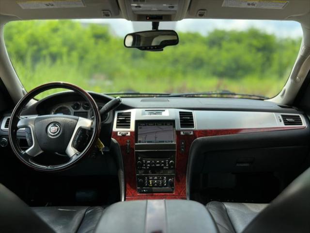 used 2011 Cadillac Escalade EXT car, priced at $16,987