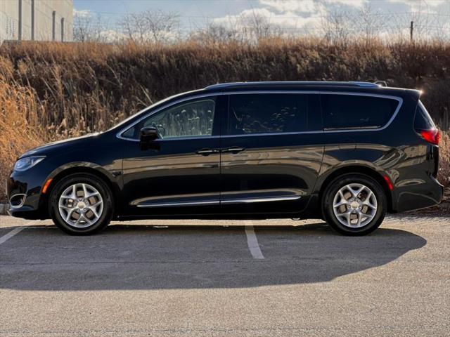 used 2017 Chrysler Pacifica car, priced at $16,987