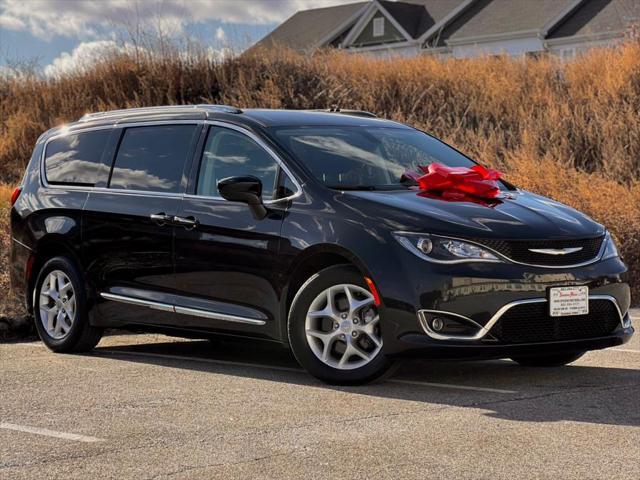 used 2017 Chrysler Pacifica car, priced at $16,987