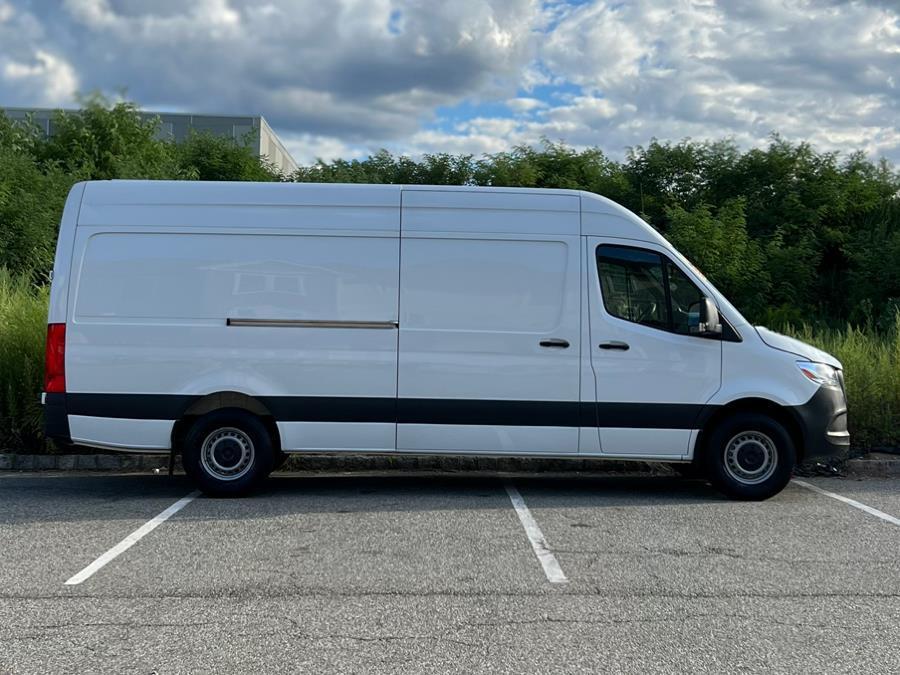used 2022 Mercedes-Benz Sprinter 2500 car, priced at $33,987