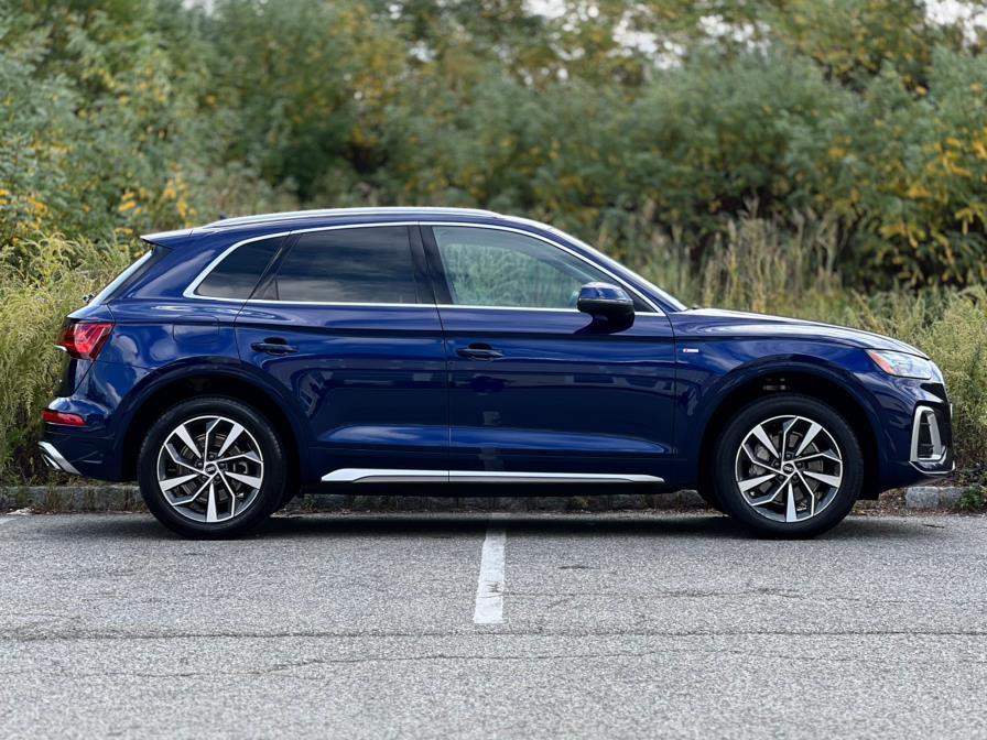 used 2022 Audi Q5 car, priced at $27,987