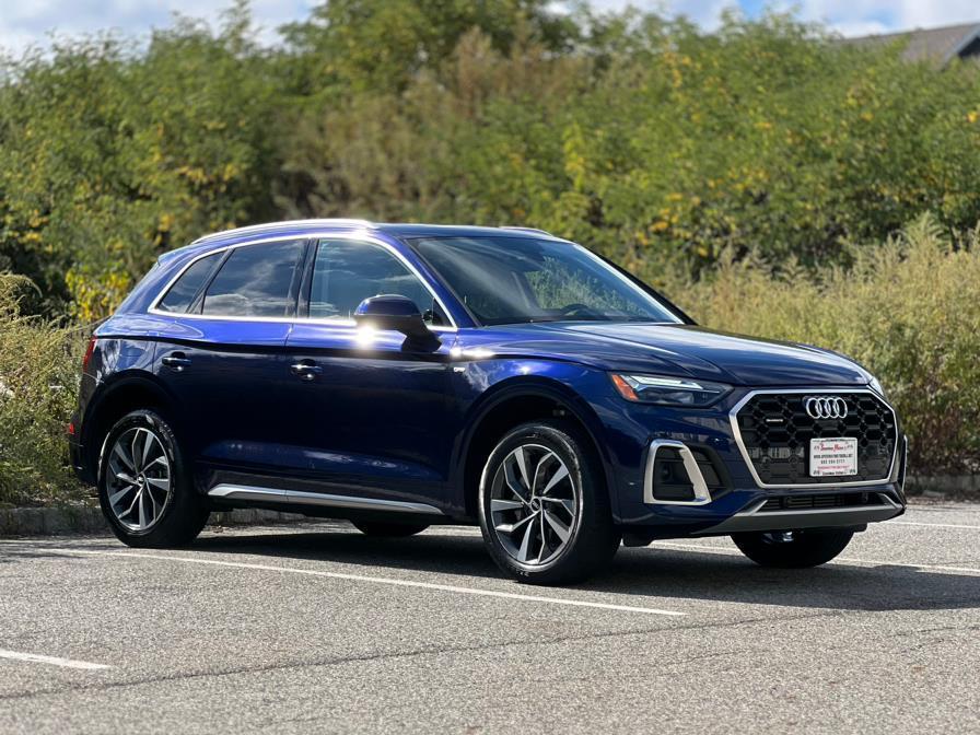 used 2022 Audi Q5 car, priced at $27,987