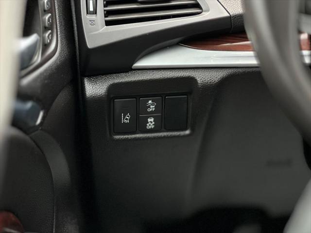 used 2016 Acura MDX car, priced at $17,987