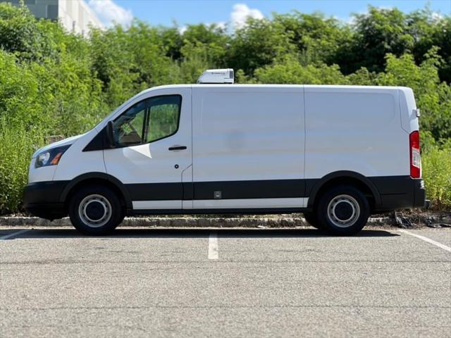 used 2017 Ford Transit-150 car