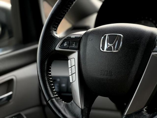 used 2015 Honda Odyssey car, priced at $9,987