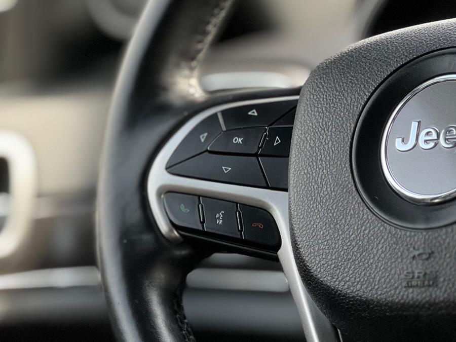 used 2018 Jeep Grand Cherokee car, priced at $13,987