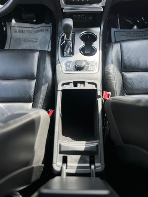 used 2018 Jeep Grand Cherokee car, priced at $13,987