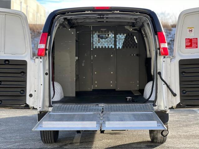 used 2019 Chevrolet Express 3500 car