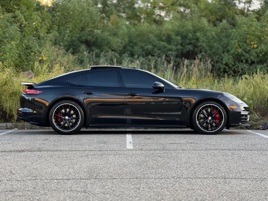 used 2020 Porsche Panamera car