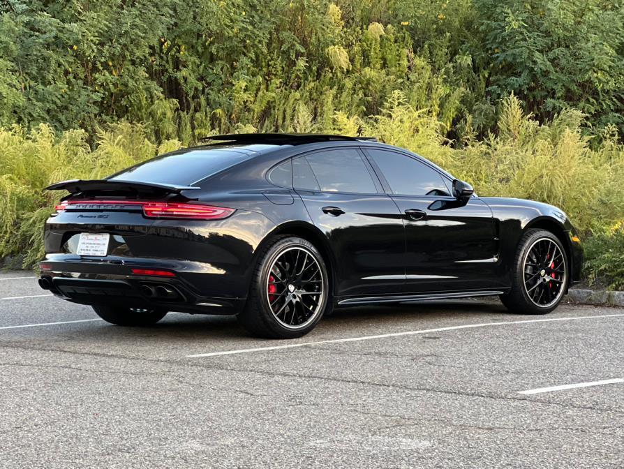 used 2020 Porsche Panamera car