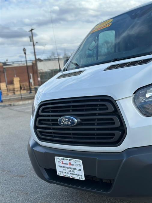 used 2018 Ford Transit-250 car