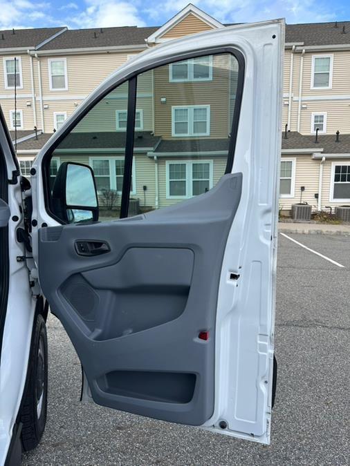 used 2018 Ford Transit-250 car