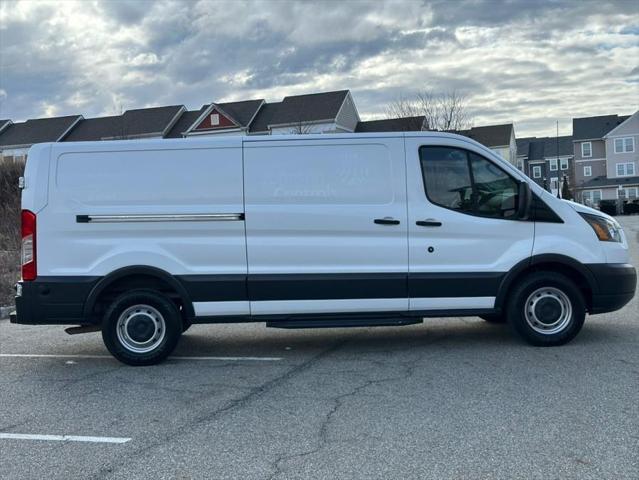 used 2018 Ford Transit-250 car