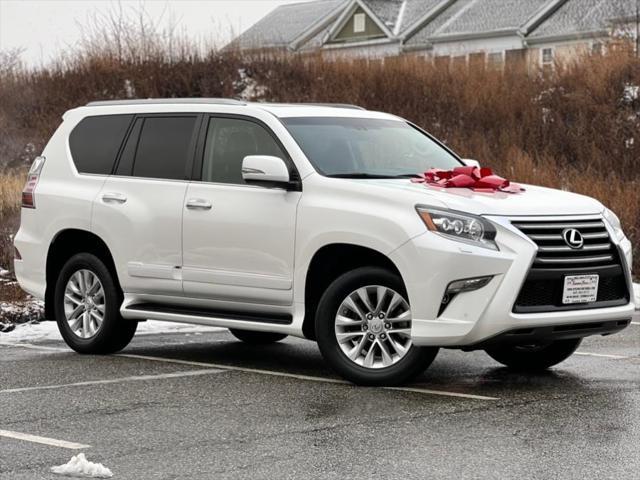 used 2018 Lexus GX 460 car, priced at $27,387