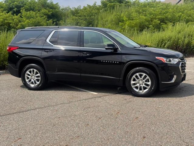 used 2020 Chevrolet Traverse car, priced at $16,487